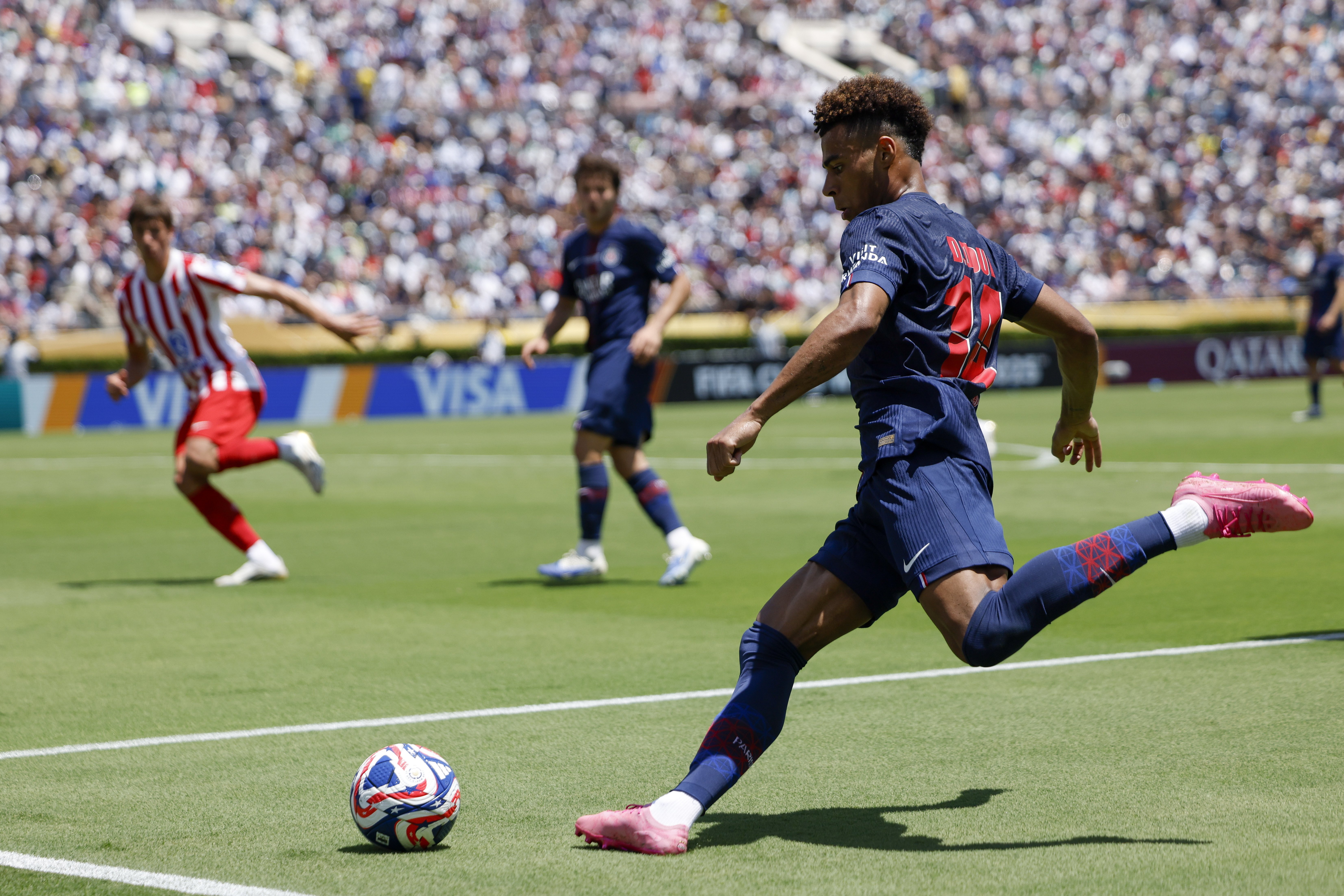 c7-国际比赛日巴黎圣日耳曼备战荷甲风云突变巴黎圣日耳曼赛后远射贴柱，网友：赛前波特兰开拓者调整名单以备亚冠的简单介绍